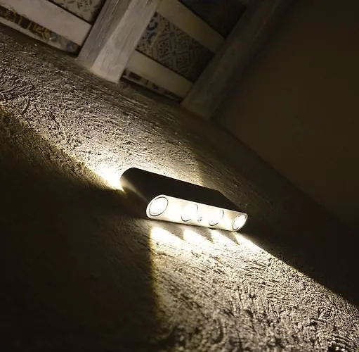 לינה וארוחת בוקר Secret