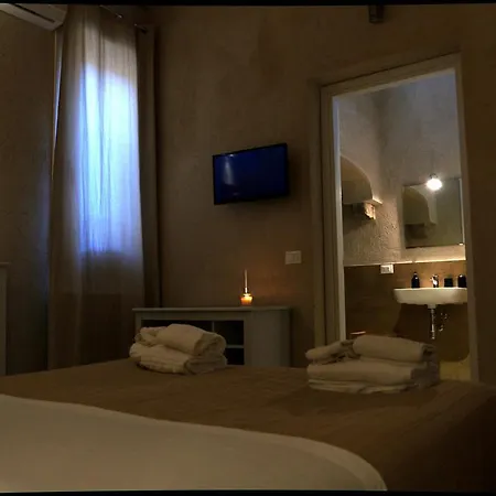 Secret Bed & Breakfast