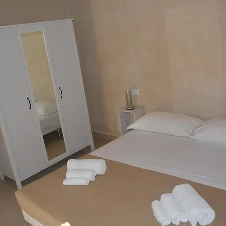 Secret Bed and breakfast